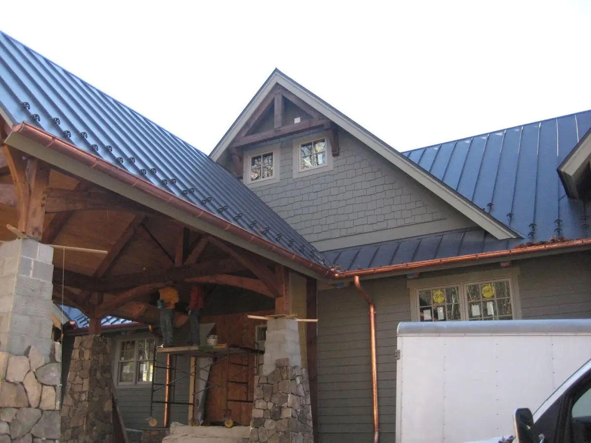 Craftsman Roofing team delivering quality roofing work in Suseda Park